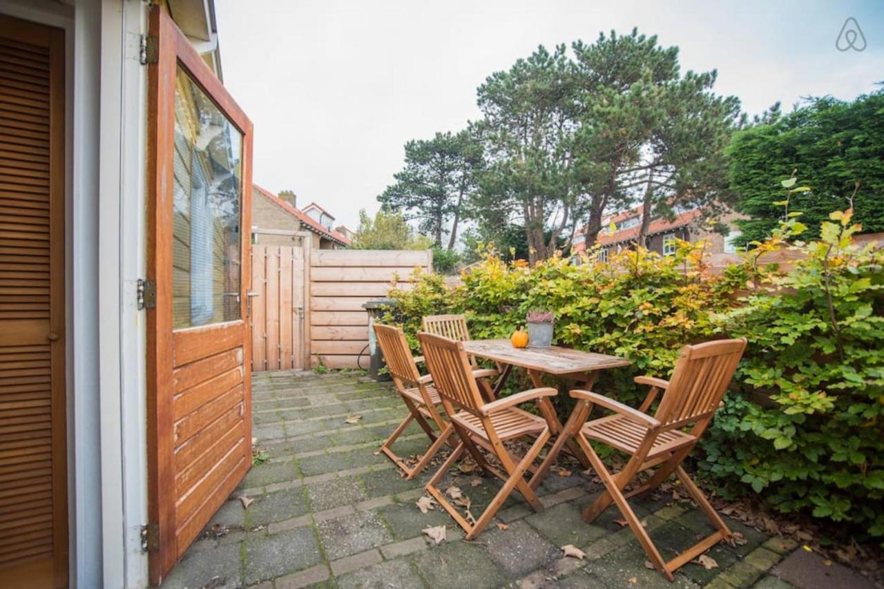 Therese Characteristic Garden Cottage Zandvoort Exterior foto